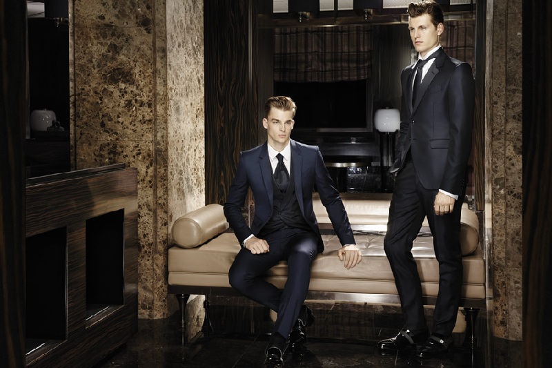 Groom Suit: Trends And Tips