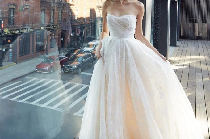Platforms to Shop Your Wedding Dress: Finding the Perfect Gown Online